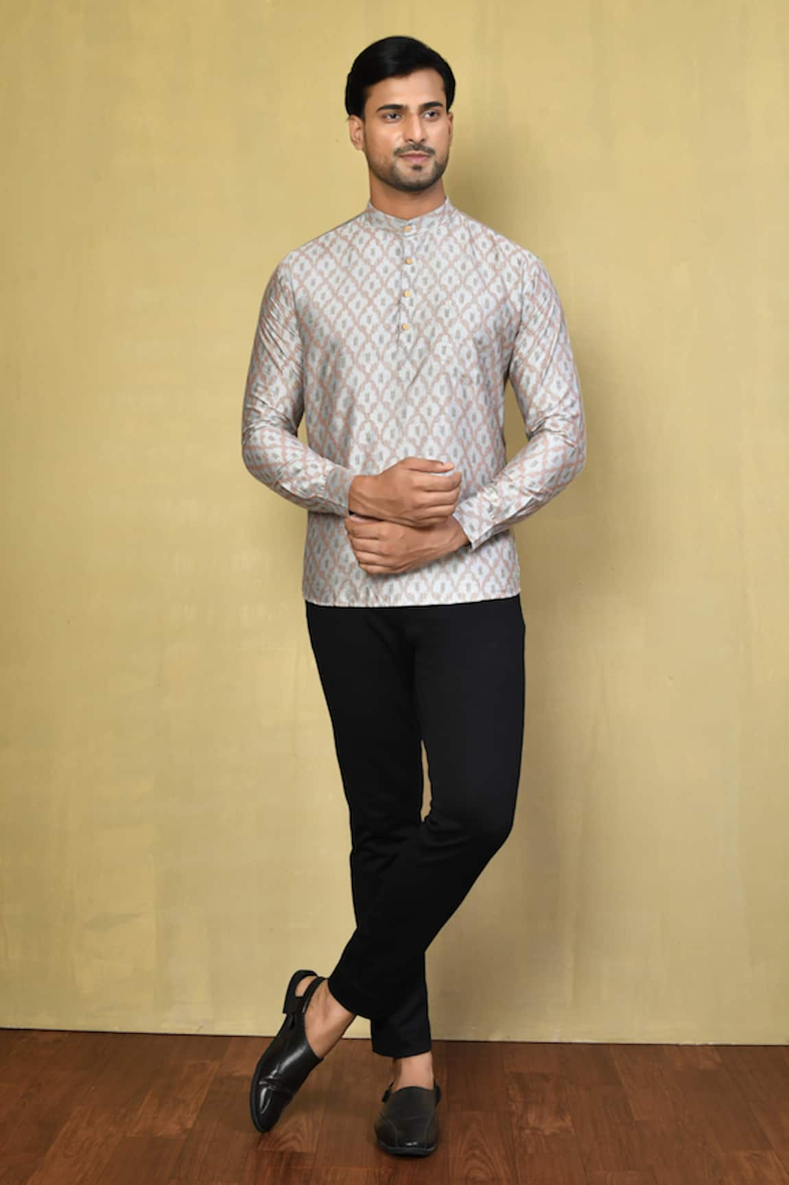 Arihant Rai Sinha Ikat Print Short Kurta