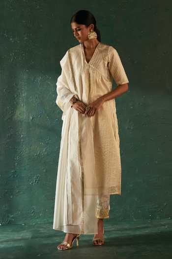 Charkhee Striped Woven Kurta Set 