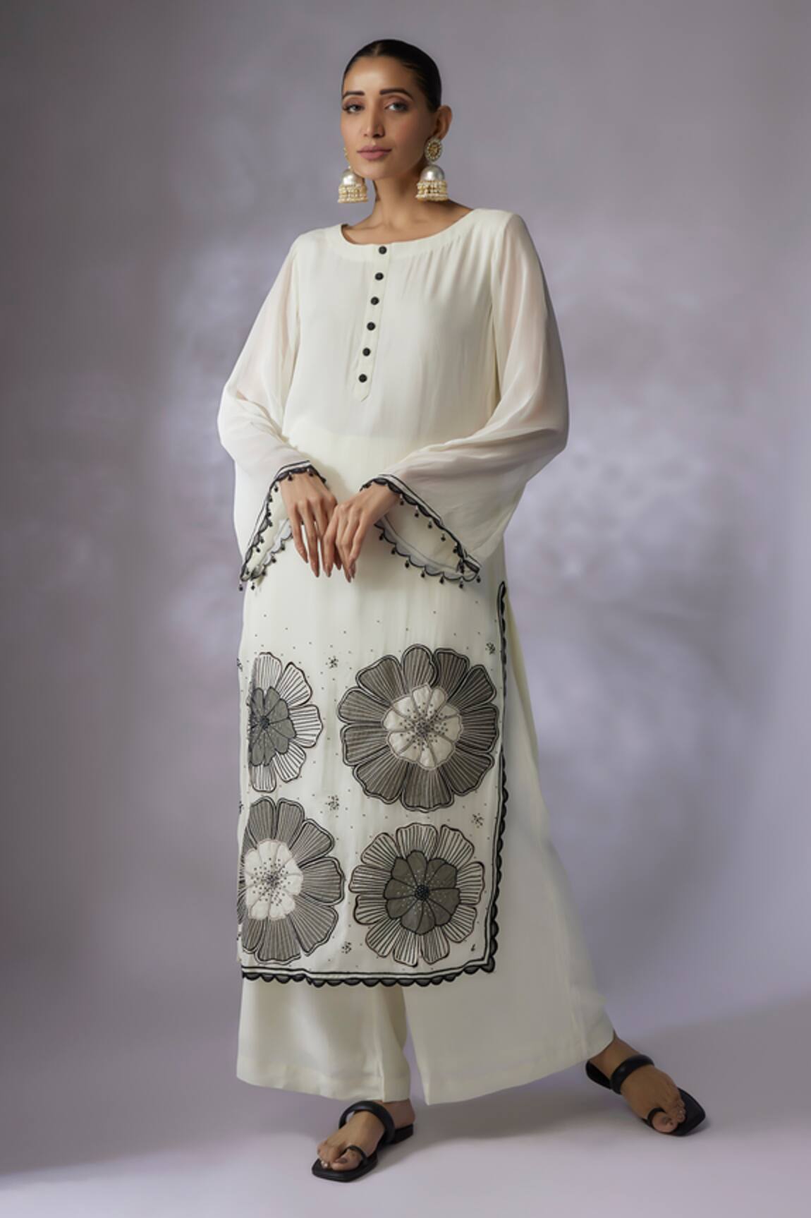 Shreeka Floral Applique Placement Kurta With Palazzo