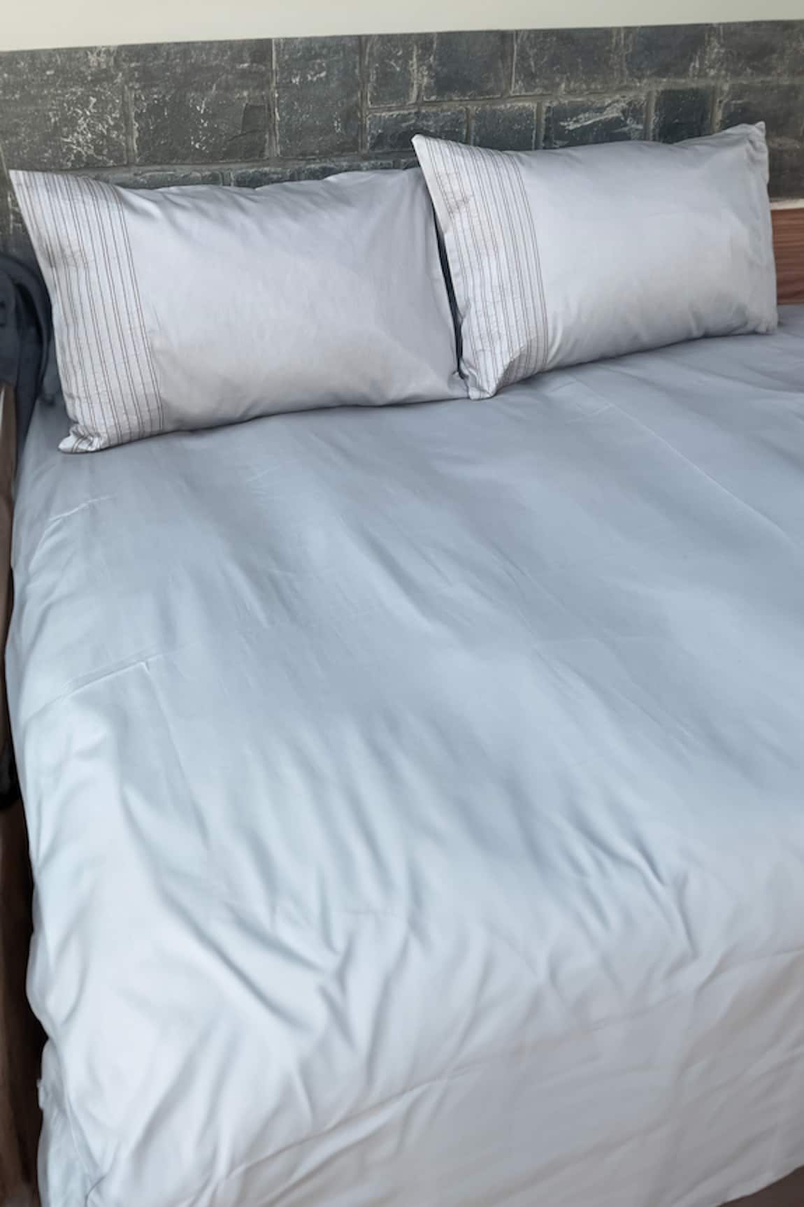 Sadyaska Cotton Striped Bedsheet Set 