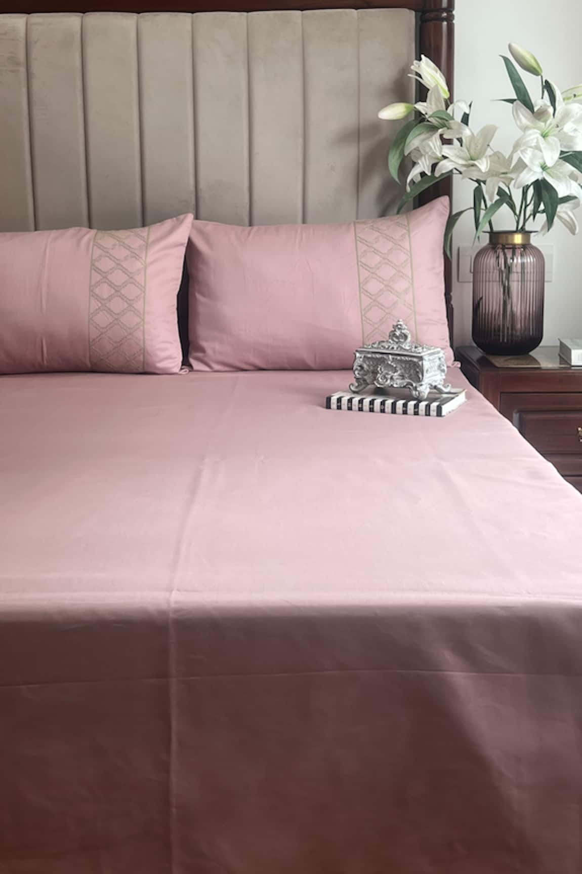 Sadyaska Maroc Plain Bedsheet Set