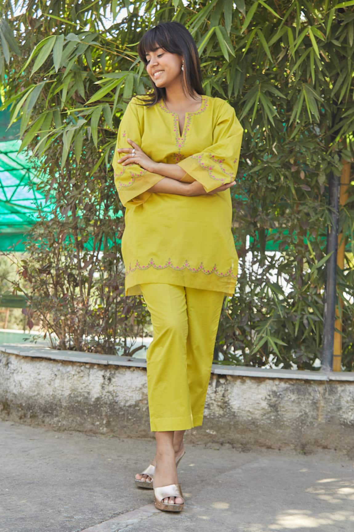BO Tree Walk In Sunlight Floral Vine Embroidered Kurta With Pant