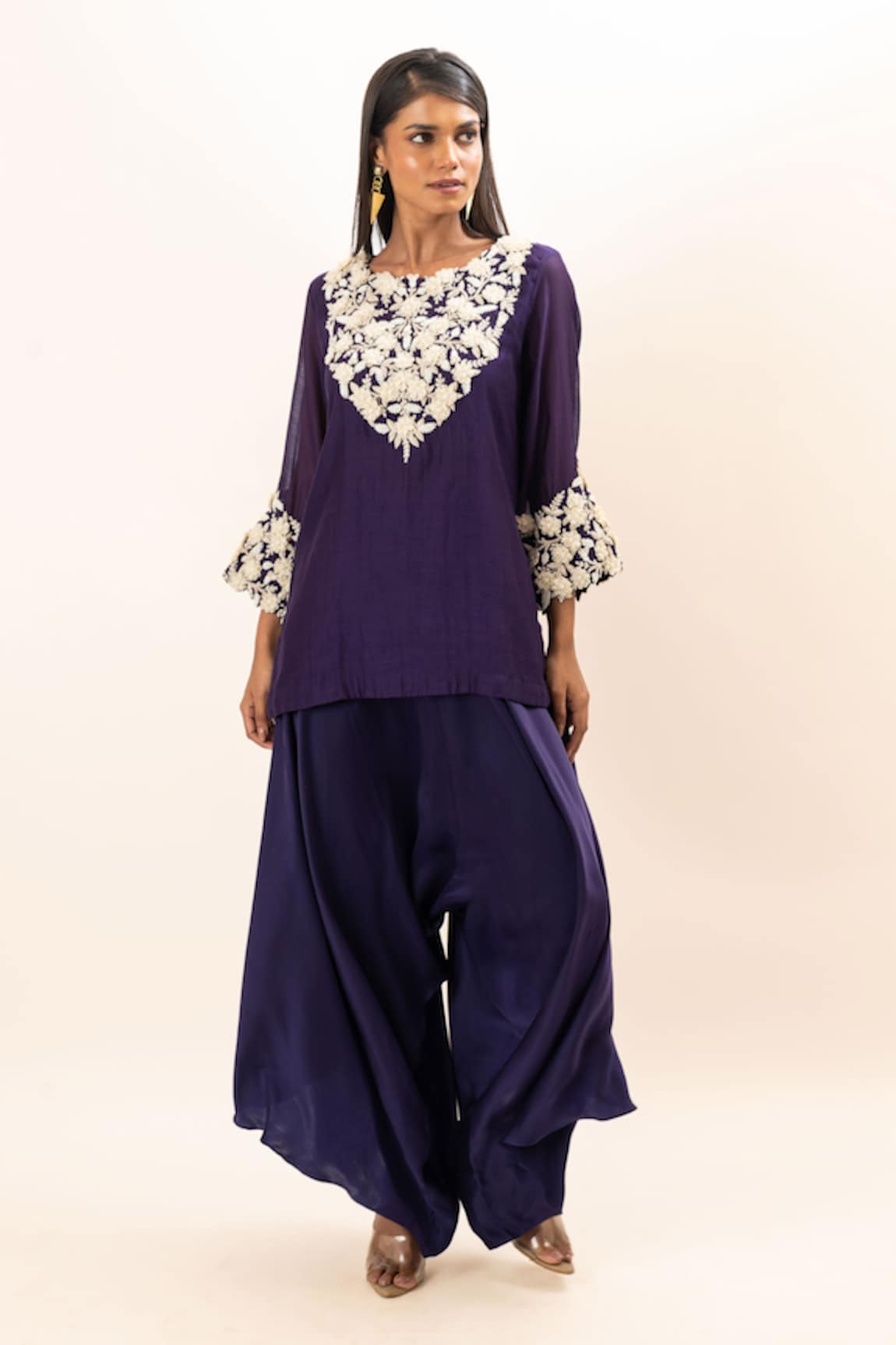 Oshi By Shikha Floral Embroidered Yoke Kurta With Japanese Pant