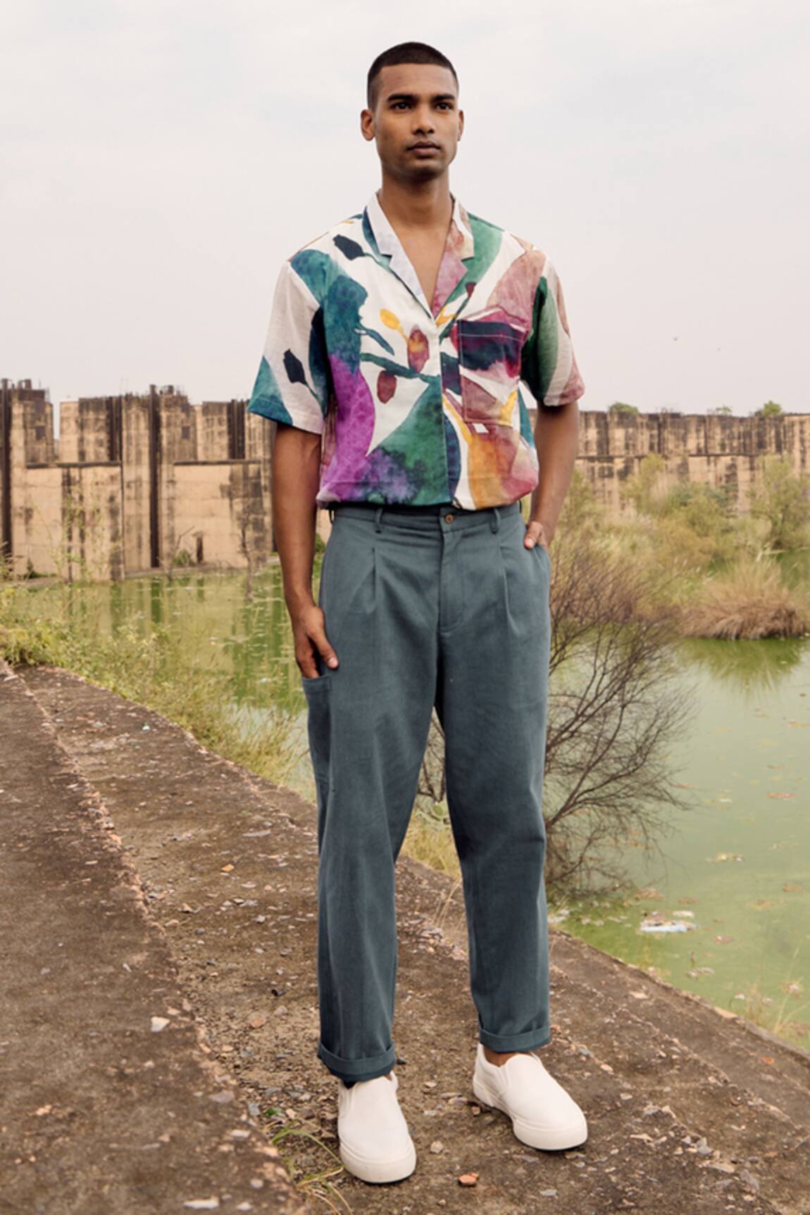 Kharakapas Twill Pleated Trouser 