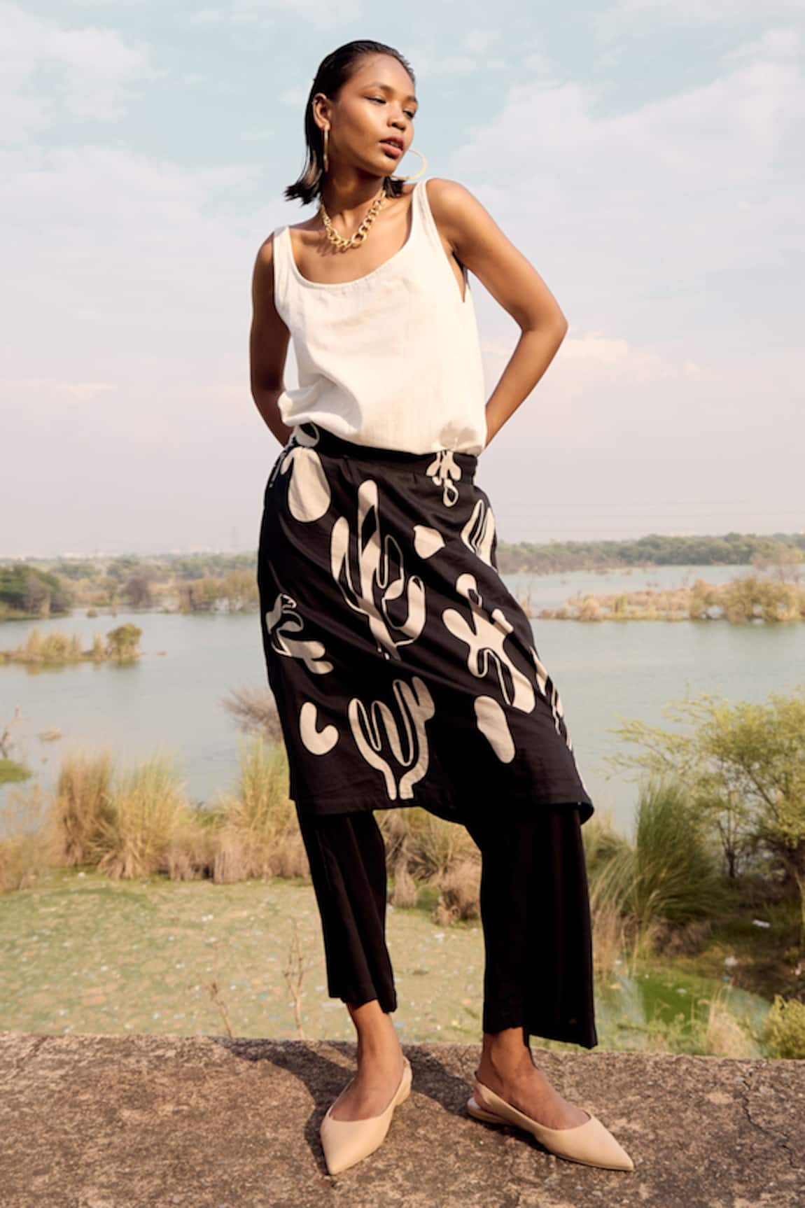 Kharakapas Black Lino Print Panelled Trouser 