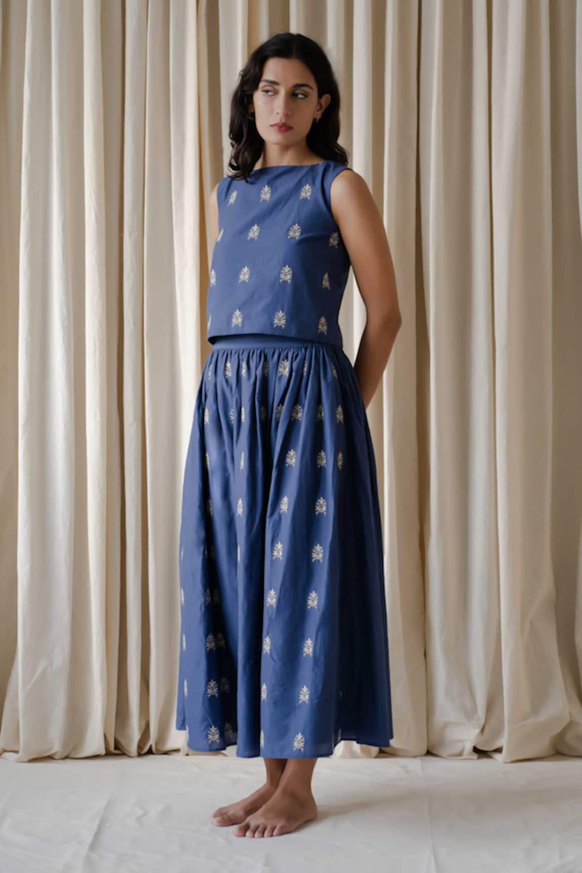 Vanaras Mary Embroidered Top & Skirt Set