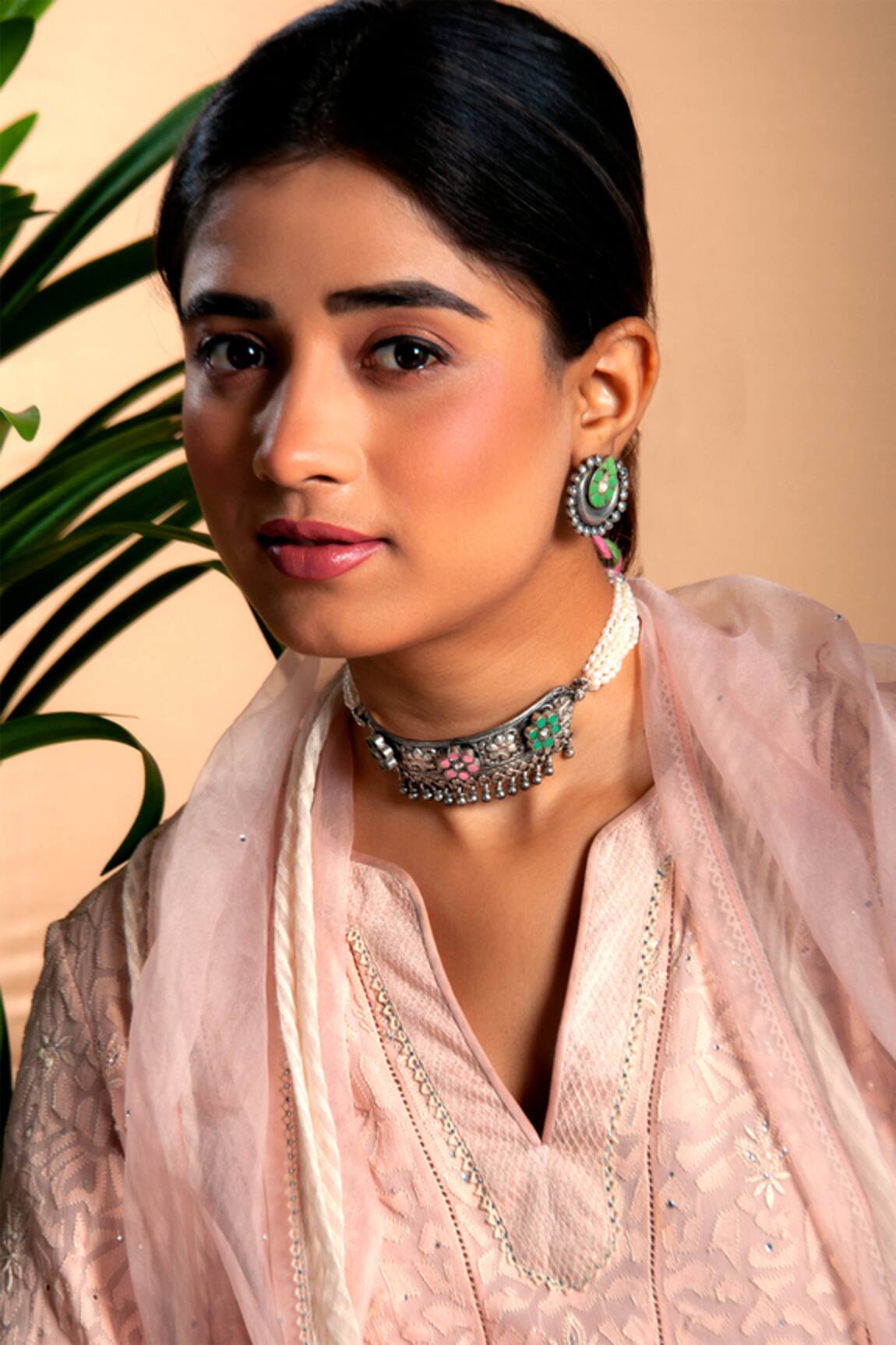 Neeta Boochra Kundan Embellished Choker Necklace