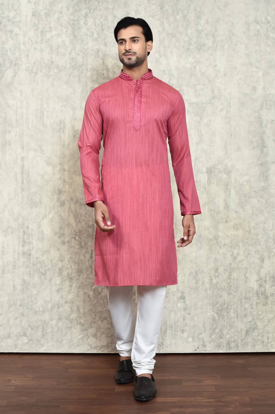 Arihant Rai Sinha Solid Straight Kurta & Churidar Set 