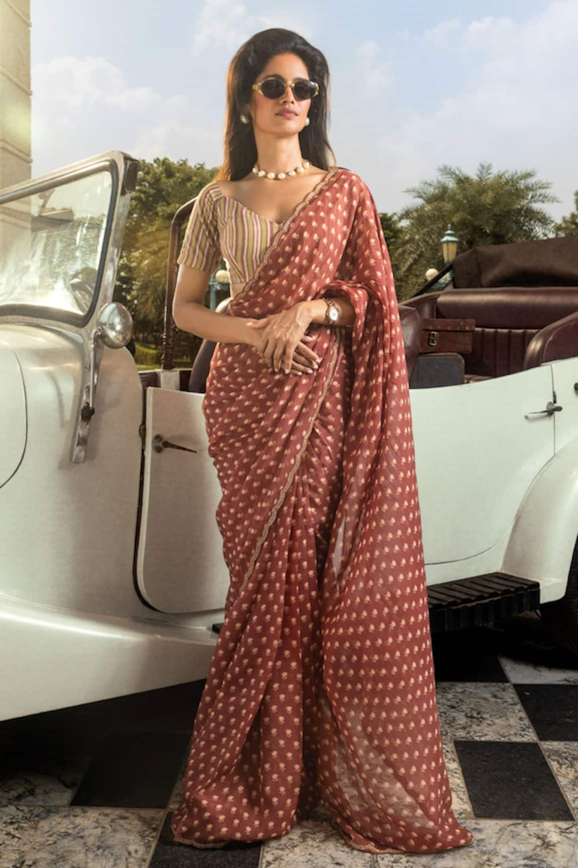 Dohr India Adah Printed Pre-Draped Saree With Unstitched Blouse