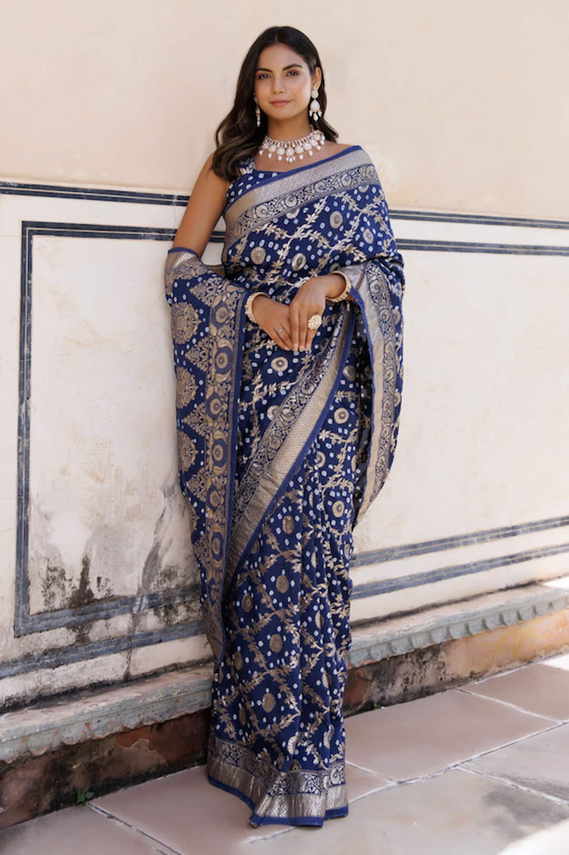 Geroo Jaipur Flower Woven Saree With Unstitched Blouse Piece