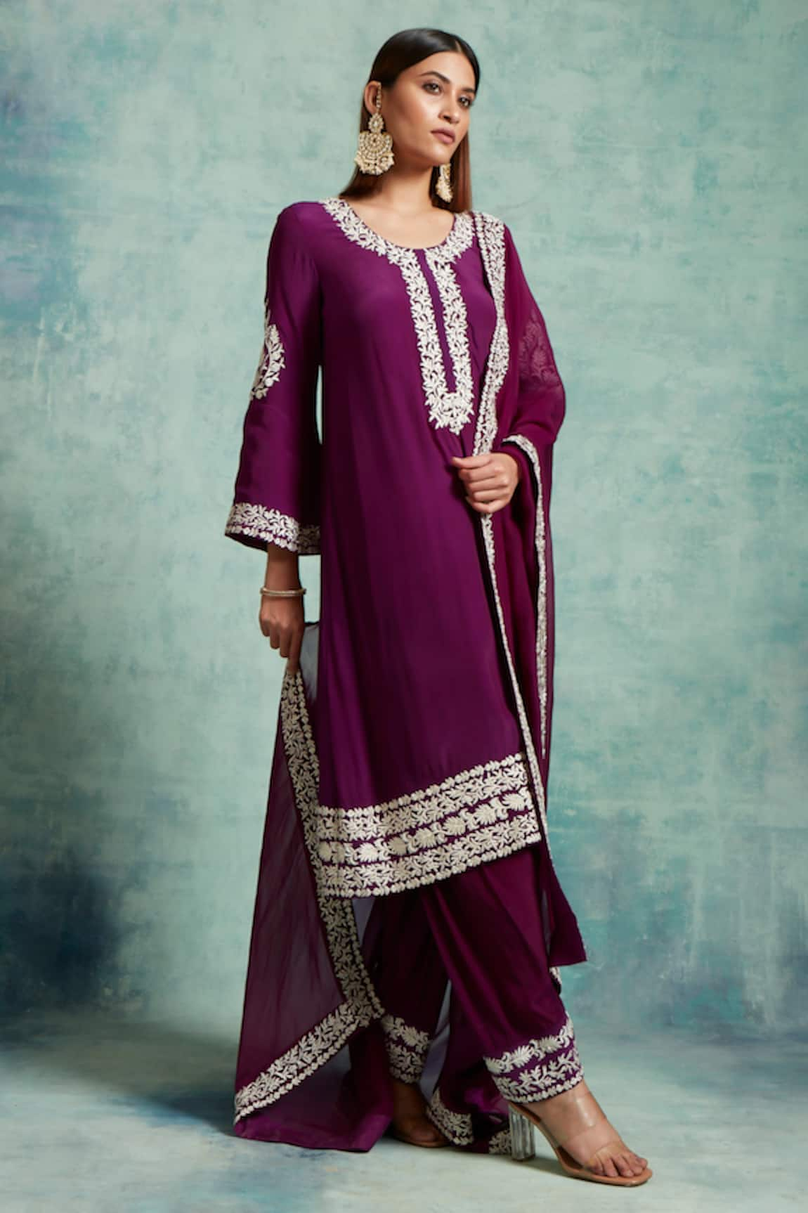 Vedika Soni Floral Resham Embroidered Kurta Set