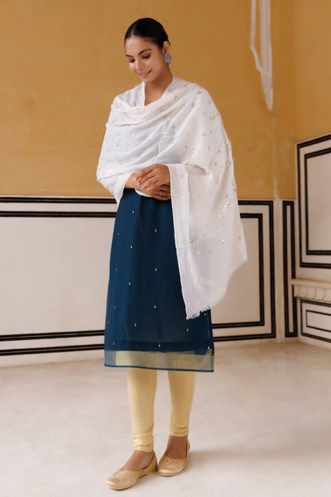 Geroo Jaipur Gotapatti Embroidered Shawl 