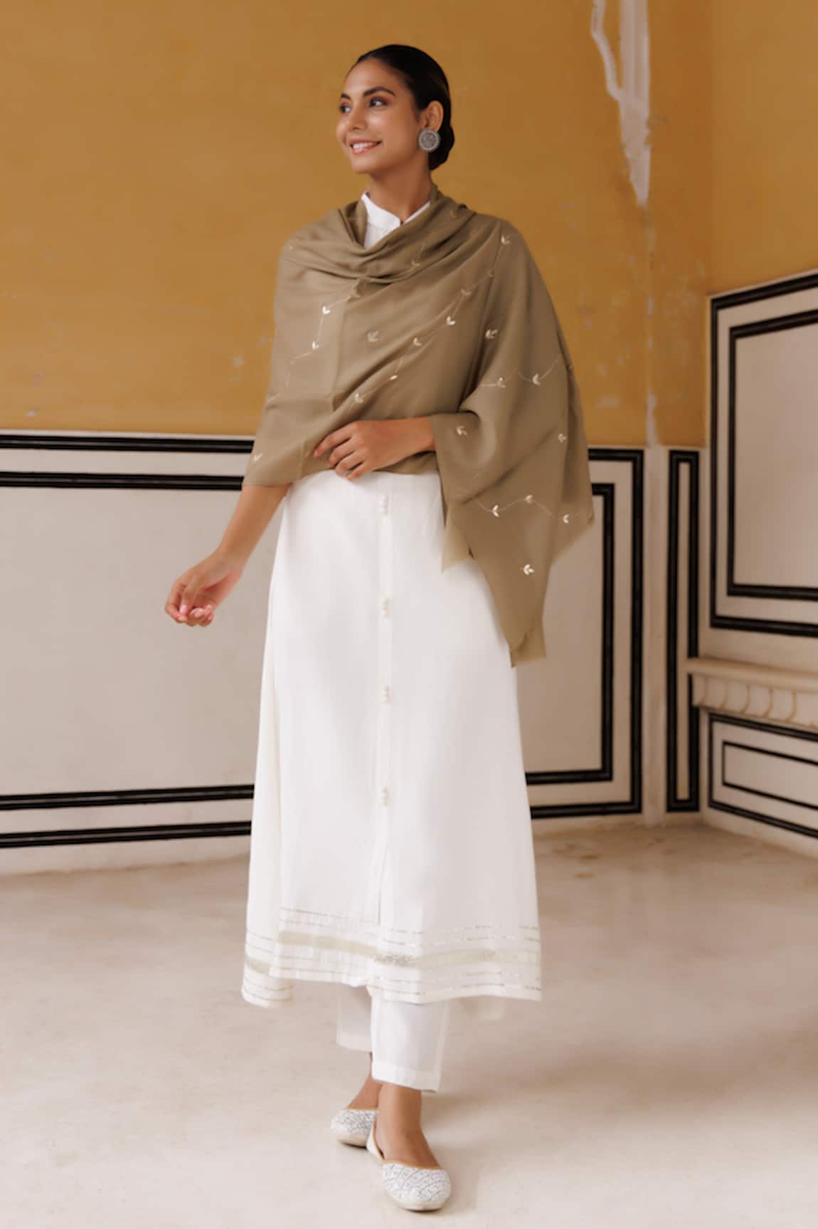 Geroo Jaipur Wool Jaal Embroidered Shawl 