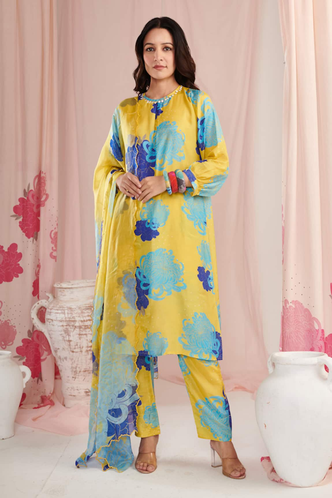 Negra Elegante Botanic Floral Print Kurta Pant Set