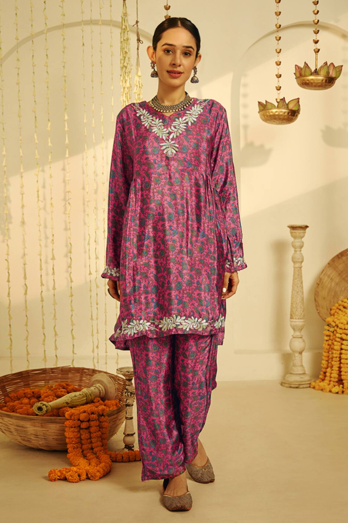 House of Chikankari Zehna Flower Bloom Print Kurta With Pant