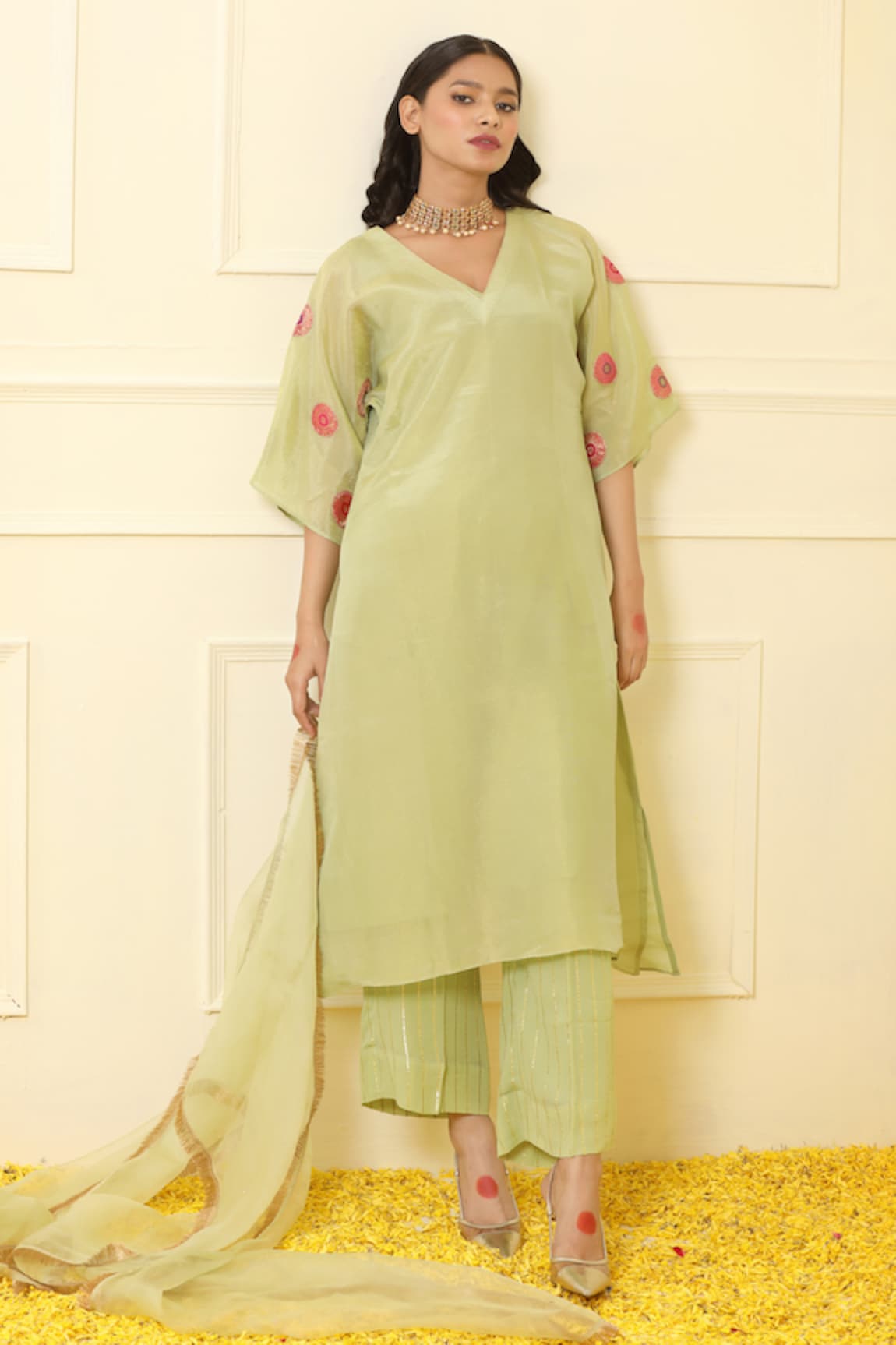 Trendy tokari Sitara Embroidered Kurta Pant Set