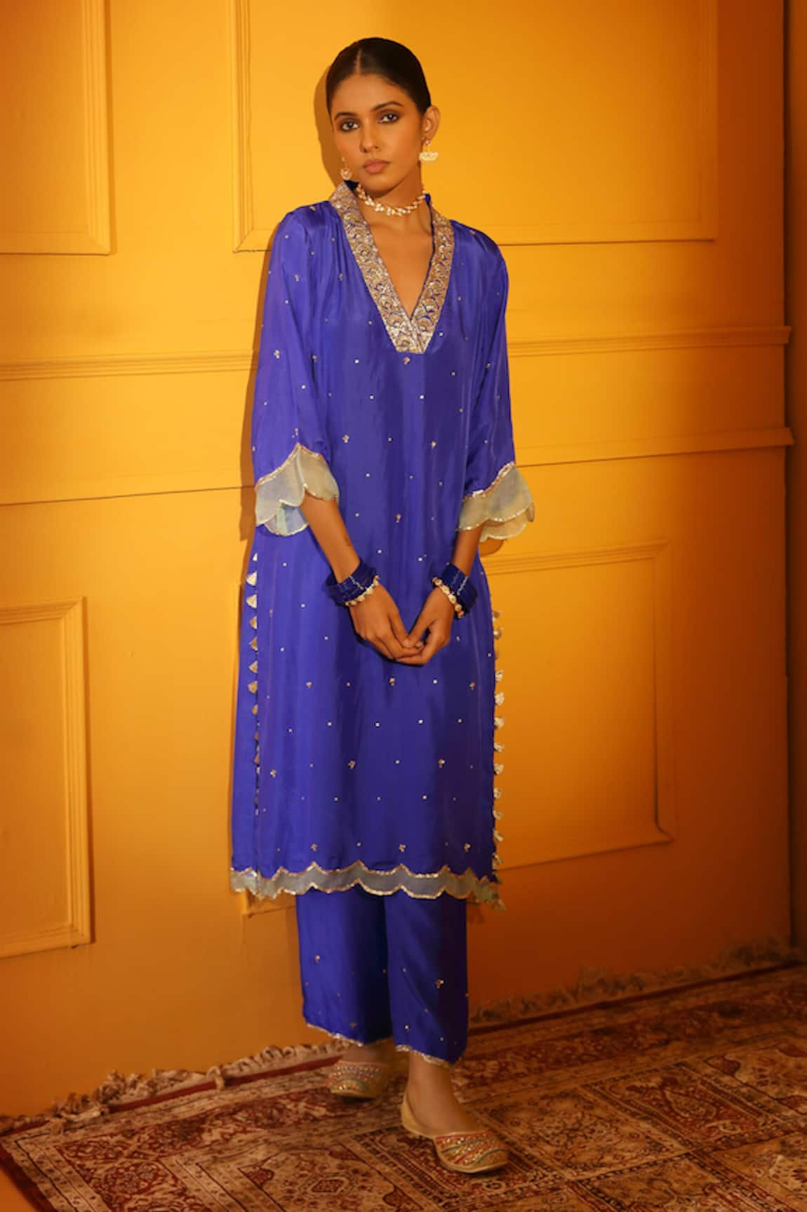 Sitaraa Saaj Embroidered Kurta Pant Set