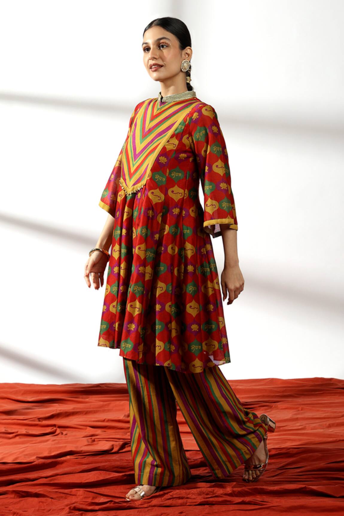 Leela By A Temple Arch Print Kurta Set