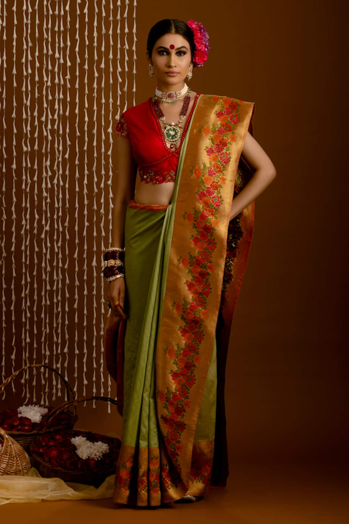 Priyal Bhardwaj Banarasi Handwoven Floral Bordered Saree