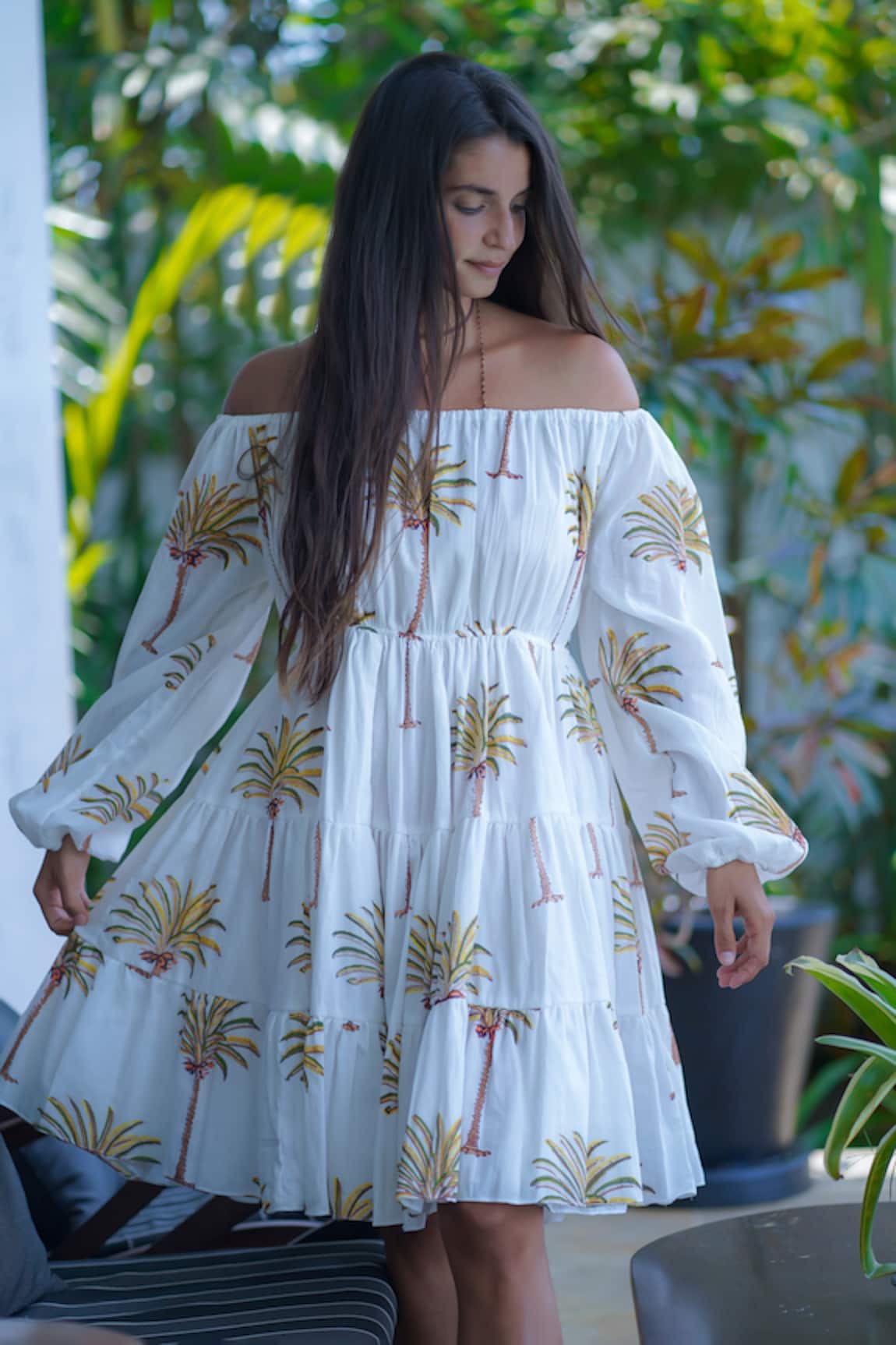 ALIAUM Palm Print Tiered Dress