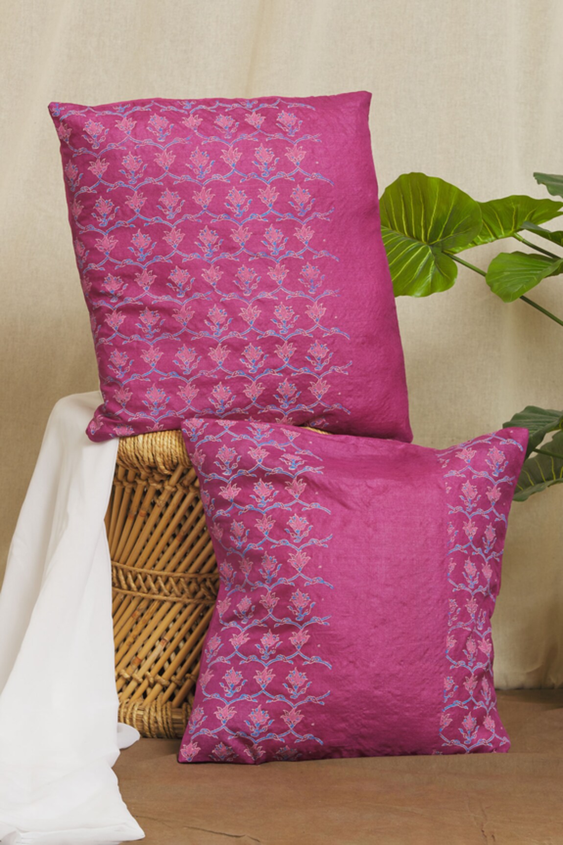 Inheritance India Mughal Print Cushion Covers 2 Pcs Set