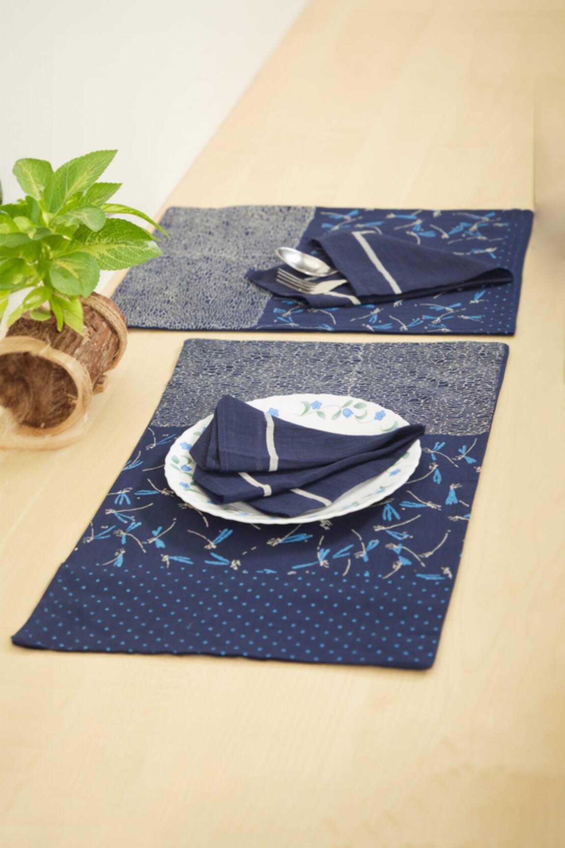 Buy SHASHIKO LINEN COCKTAIL NAPKINS (Set of 6) Online