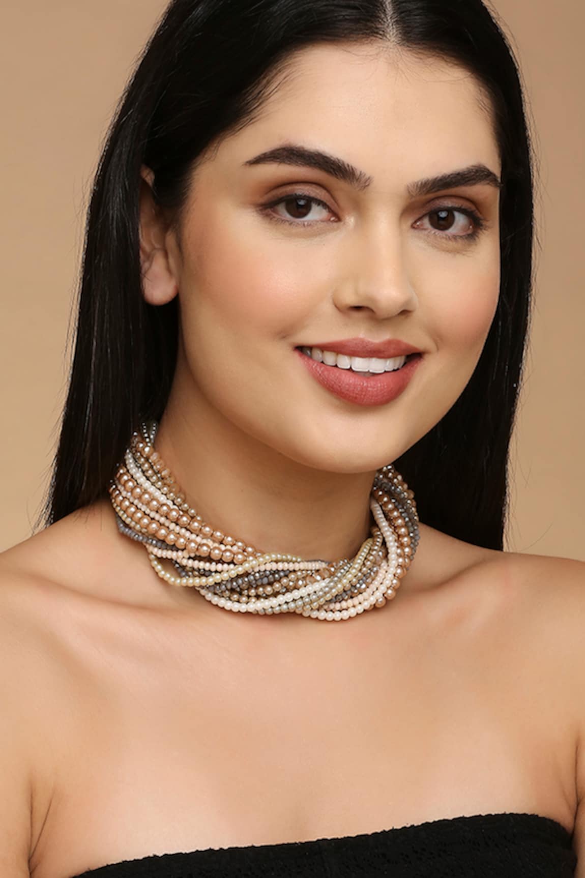 TAD Accessories Glass Pearls Twisted Choker