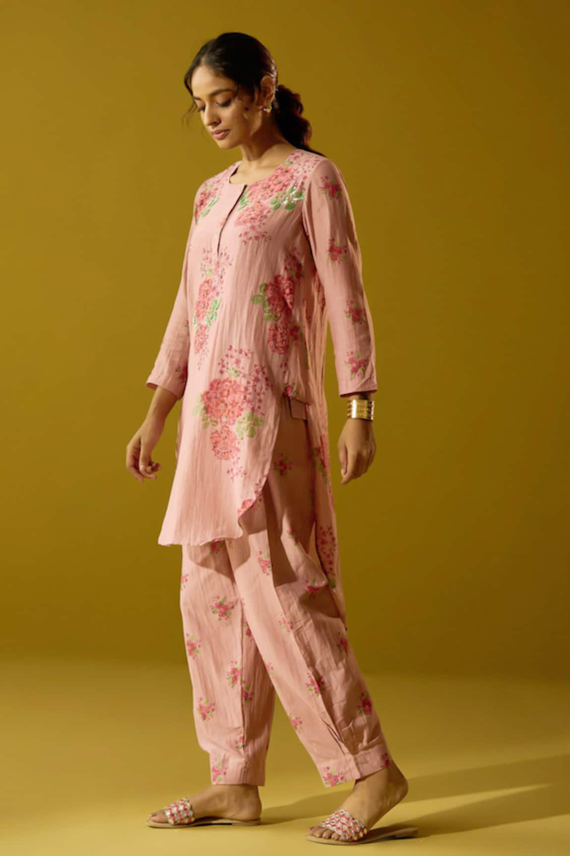 ta’assur Flower Hand Block Print Kurta & Pant Set