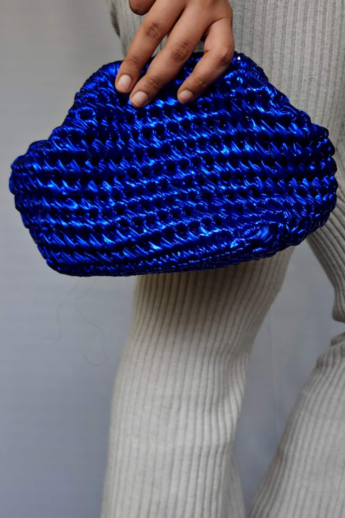 Stushè Cloud Metallic Handwoven Clutch