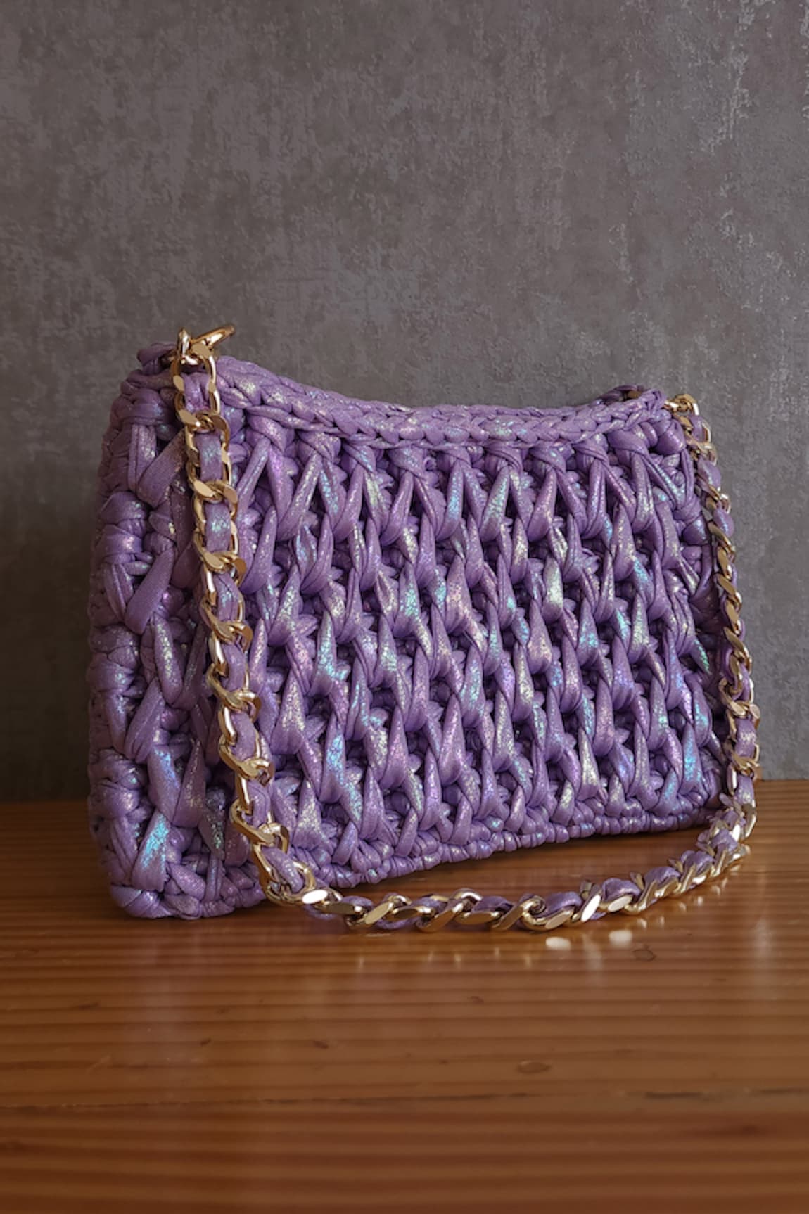 Stushè Pie Holographic Handwoven Shoulder Bag