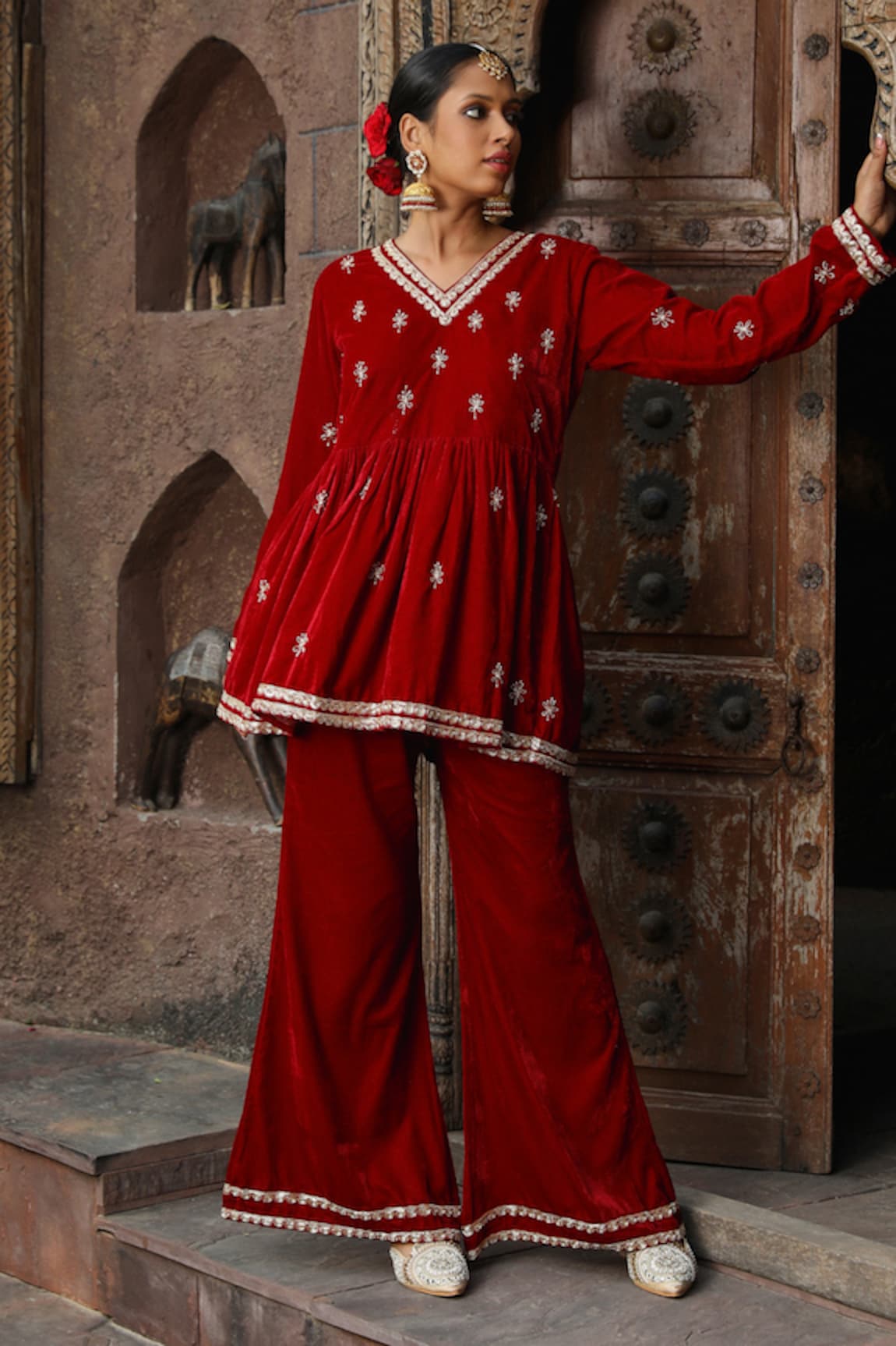 House of Chikankari Chikankari Work A-Line Kurta & Flared Pant Set