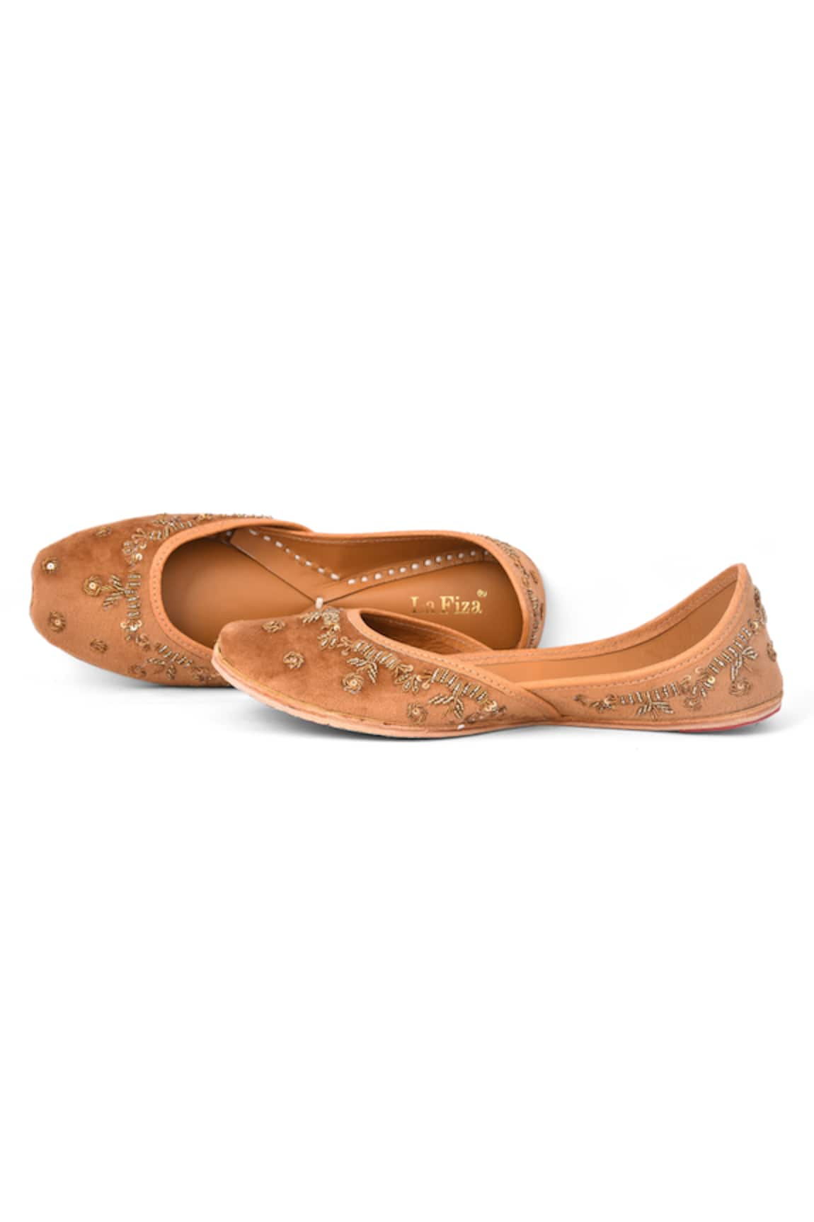 La Fiza Azra Hand Embroidered Juttis