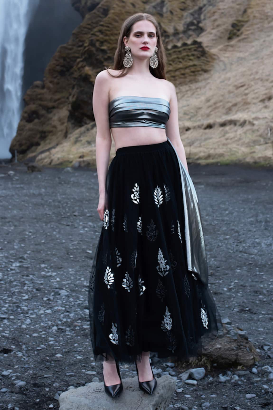 Dash And Dot Floral Applique Skirt & Bandeau Set 
