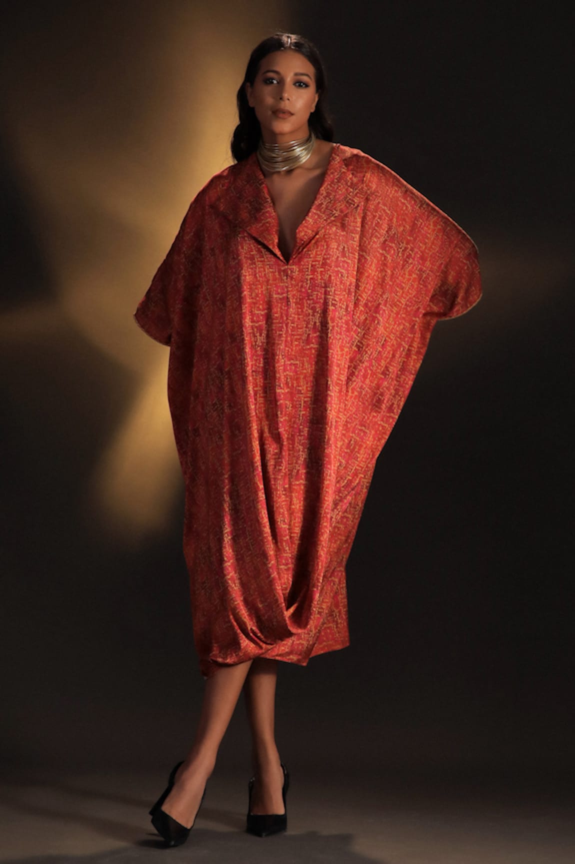 Kaprapan by Anaita Shah Tree Bark Print Kaftan