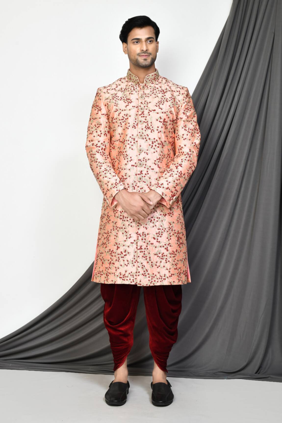 Aryavir Malhotra Zari Thread Embroidered Sherwani Set 