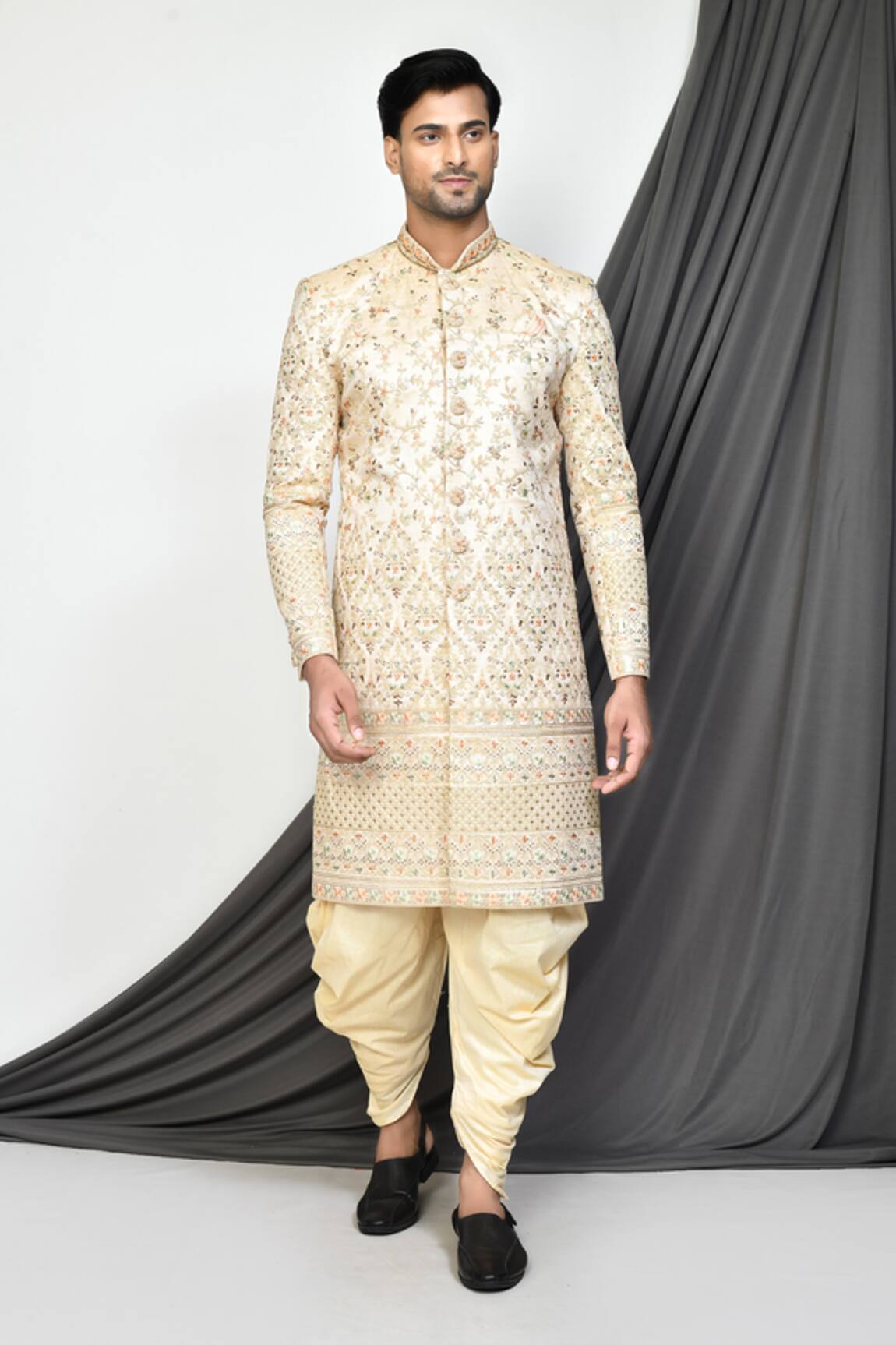 Arihant Rai Sinha Thread Embroidered Sherwani Set 