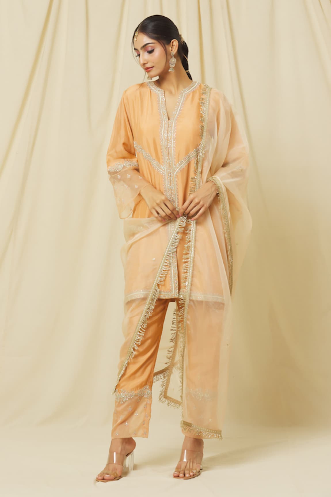 OMANA BY RANJANA BOTHRA Nusrat Flora Vine Marodi Embroidered Kurta Pant Set