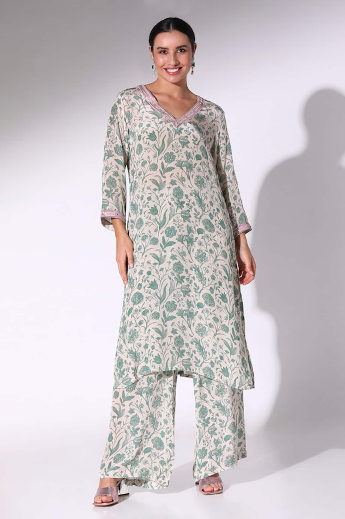 Sakshi Girri Zinnia Blossom Print Kurta With Flared Pant