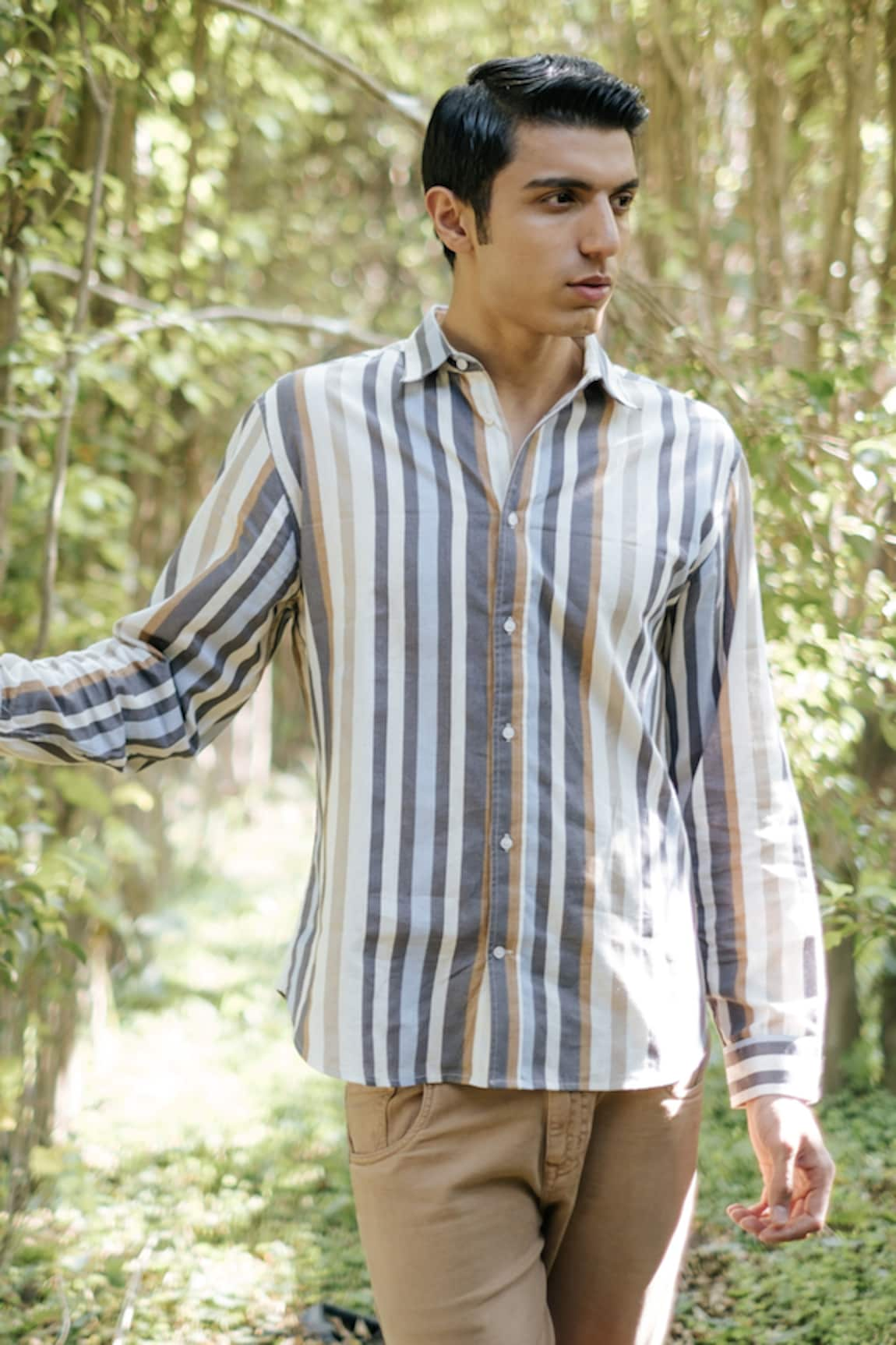 Artless Zebra Crossing Print Shirt