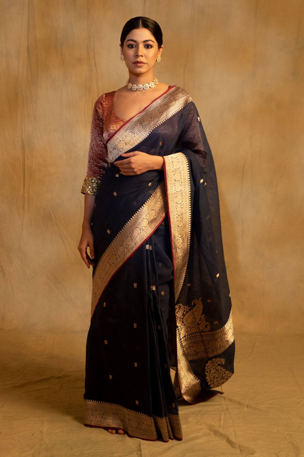 Priyanka Raajiv Sankranti Kuniya Buti Saree With Unstitched Blouse Piece