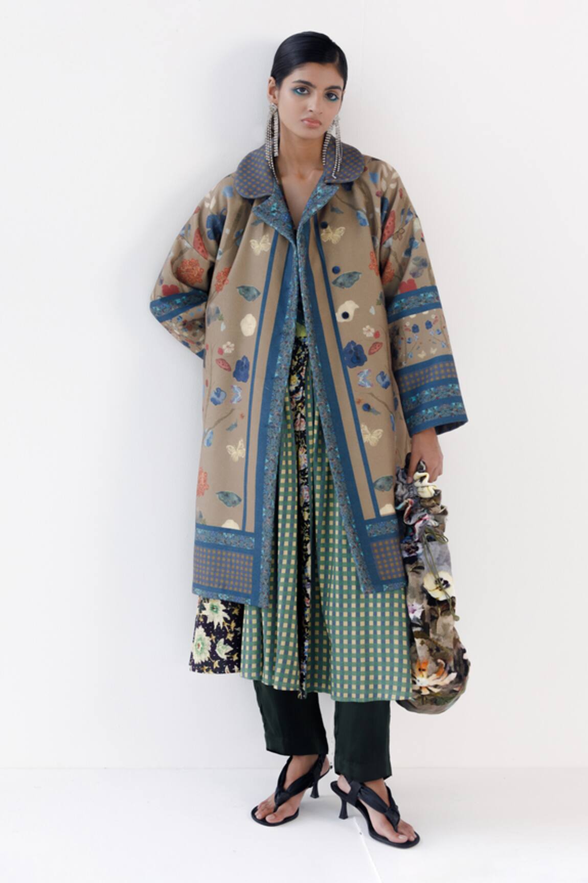 Yavi Katie Peony Bloom Peter Pan Collar Jacket 