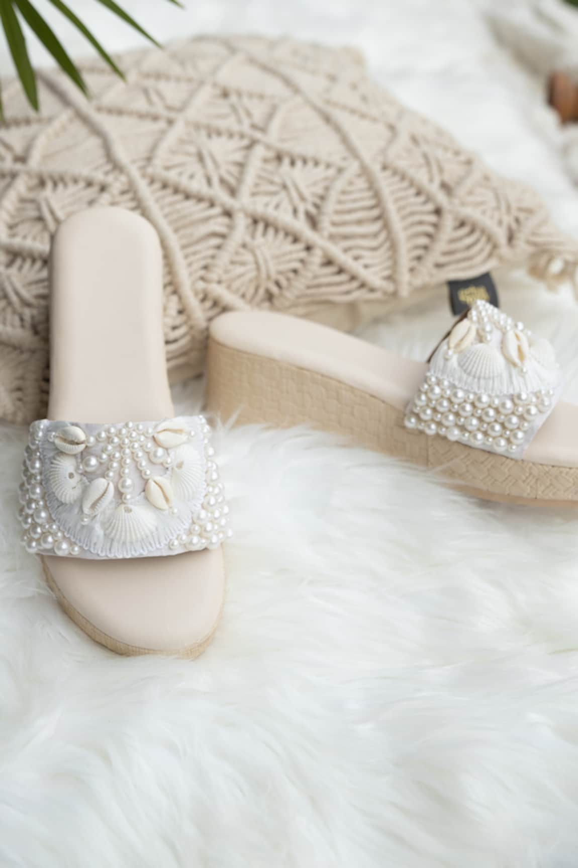 Jutti Express Pearl Embellished Wedges