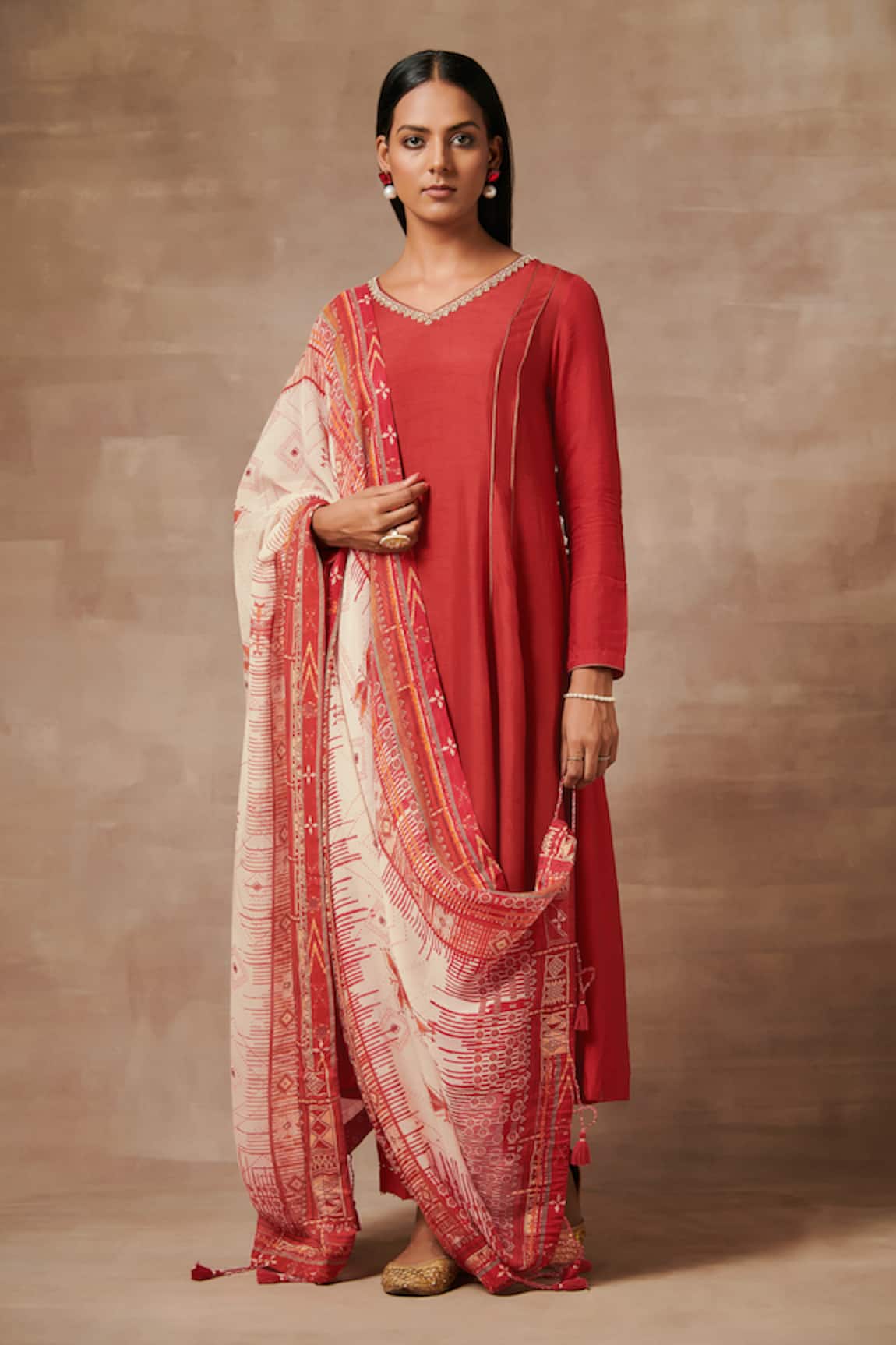 Saundh Shanao Pure Raw Silk Kurta Pant Set