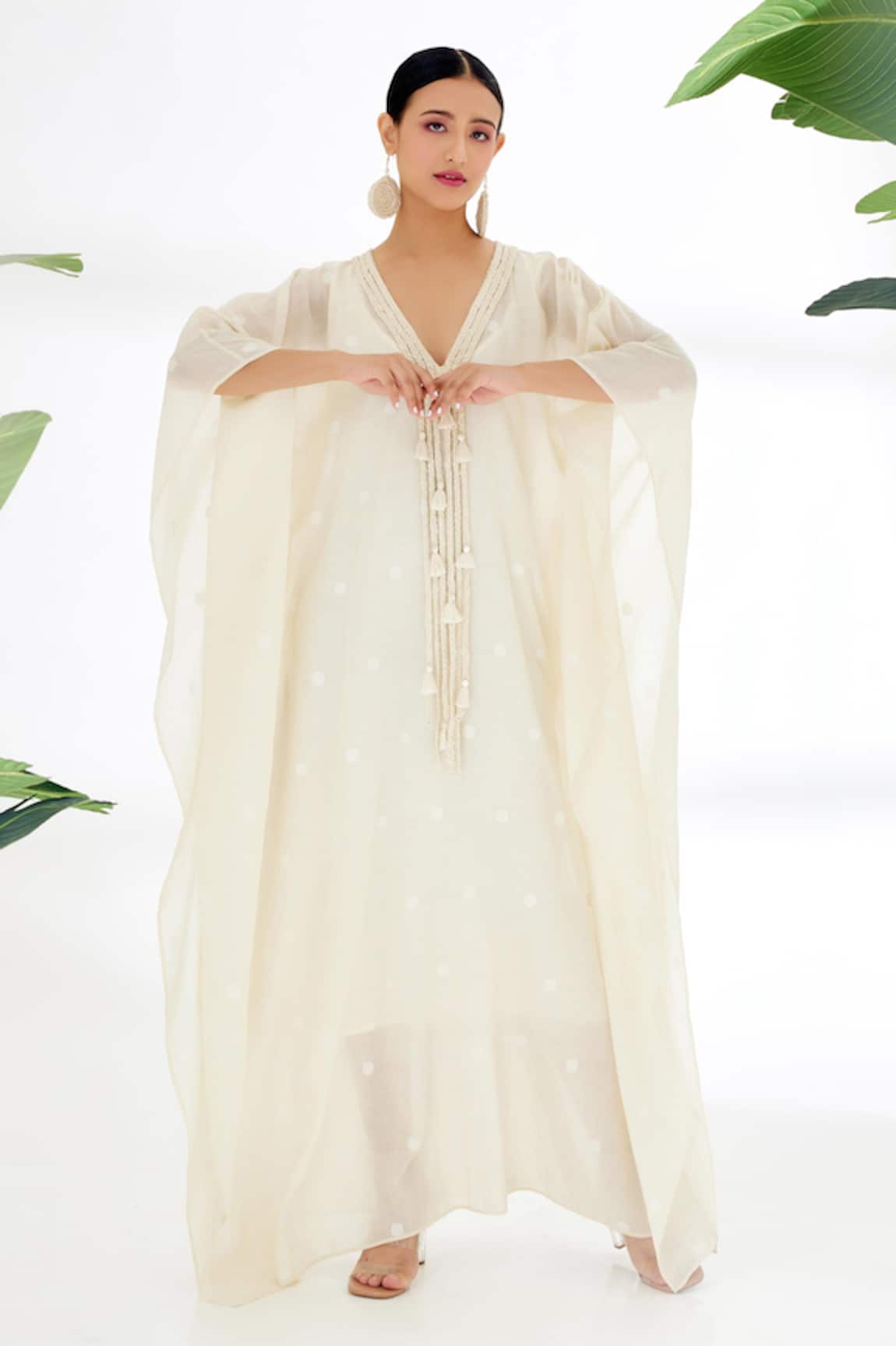 Nikasha Hand Woven Jamdani Cotton Kaftan