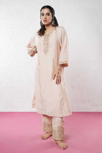 Pants And Pajamas Chanderi Embroidered Kurta & Pant Set 
