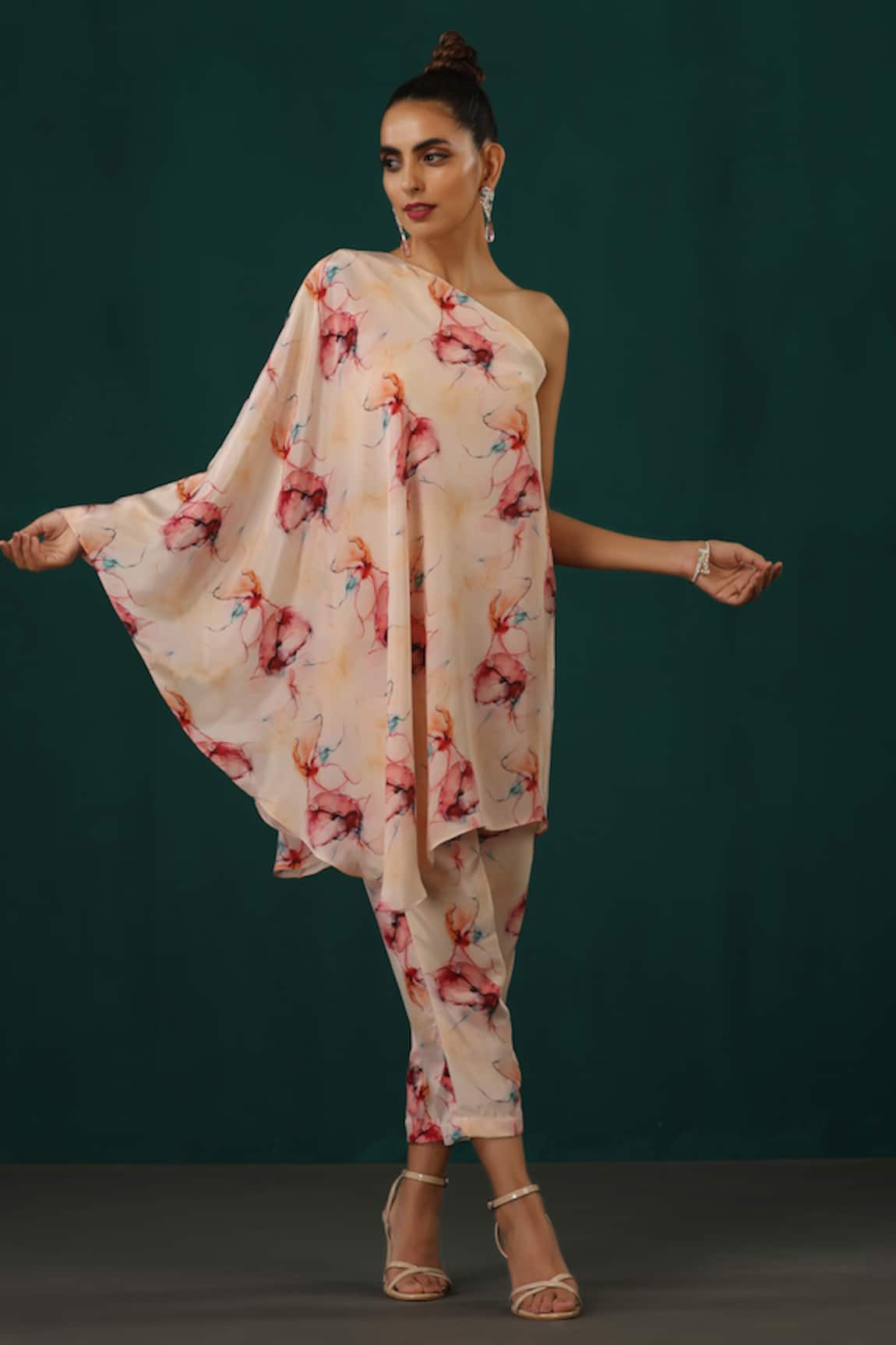 Minaki Abstract Floral Print Cape Pant Set