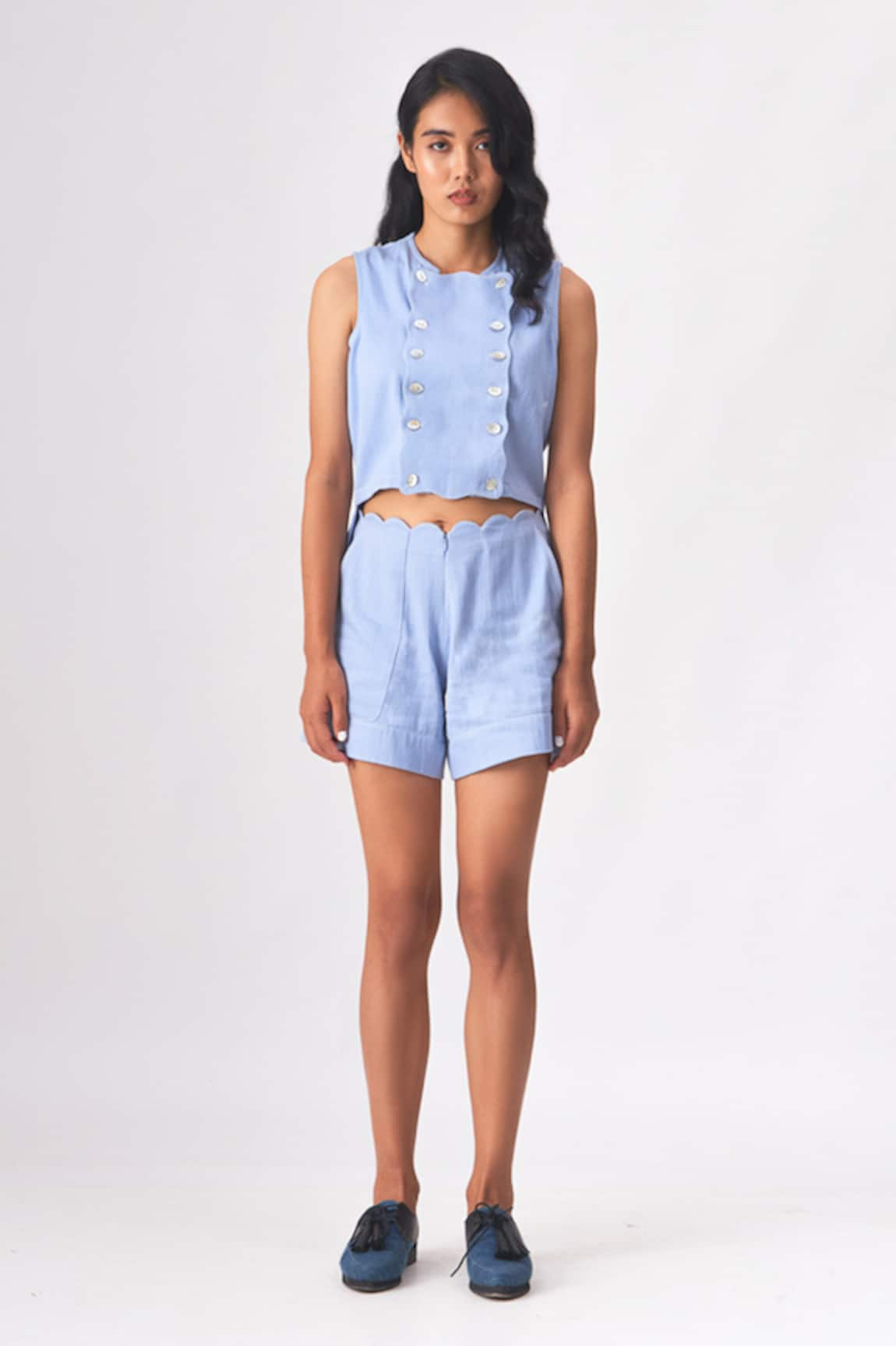 CROSS A LINE Yusra High-Low Top With Shorts