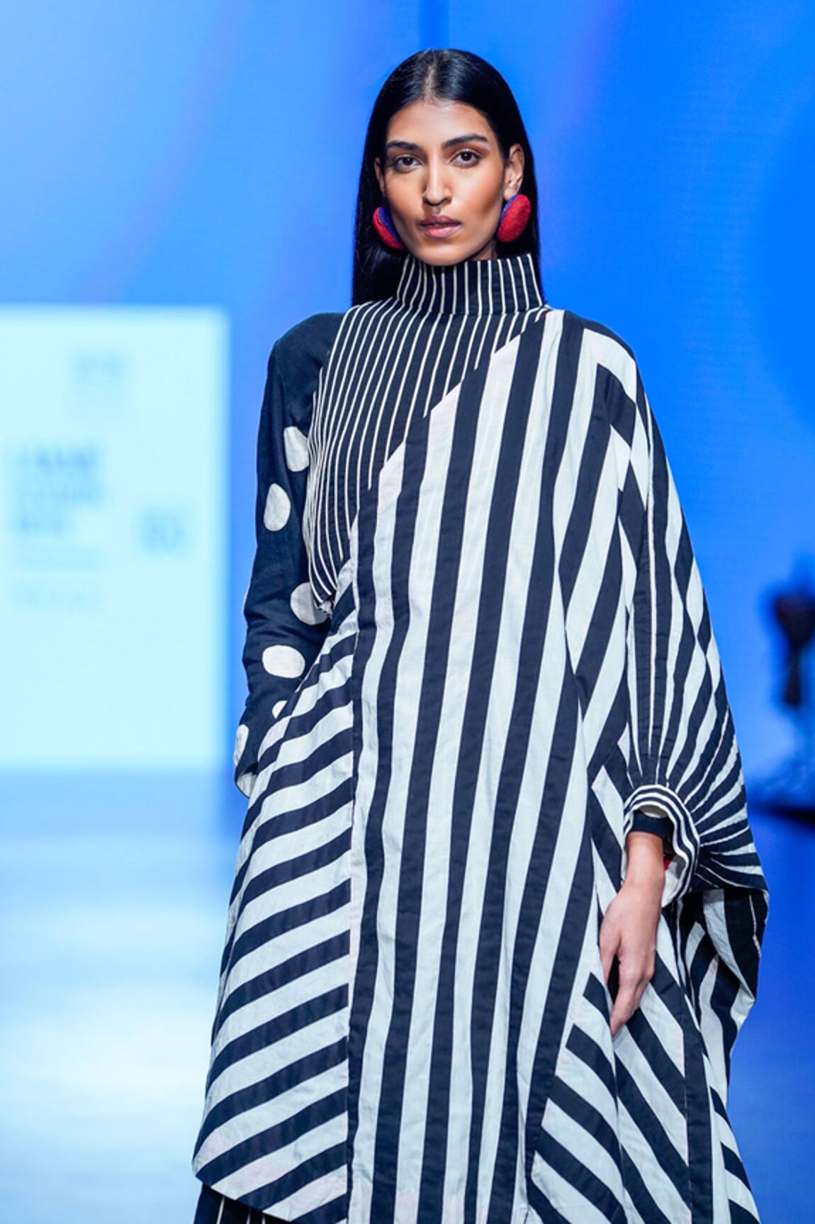 KA-Sha Polka Dot Applique Crop Top 