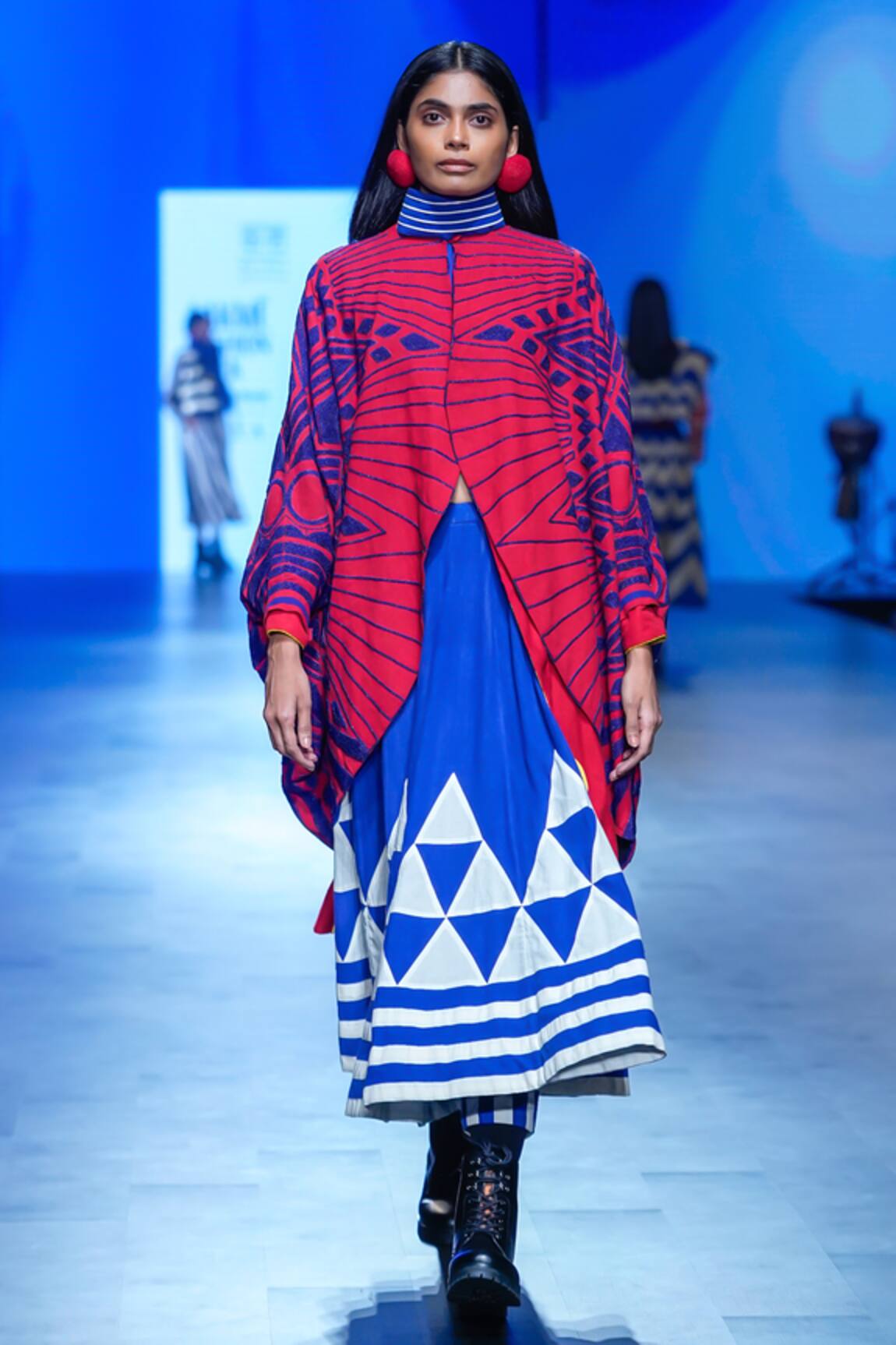 KA-Sha Geometric Pattern Midi Skirt 