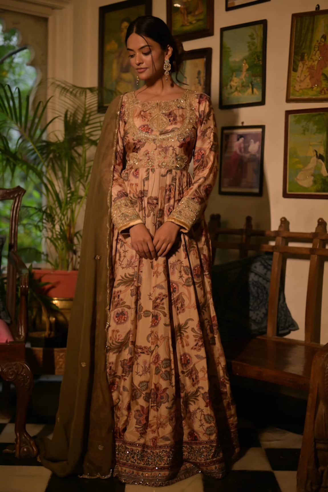 Saangi Vintage Floral Pattern Anarkali With Dupatta